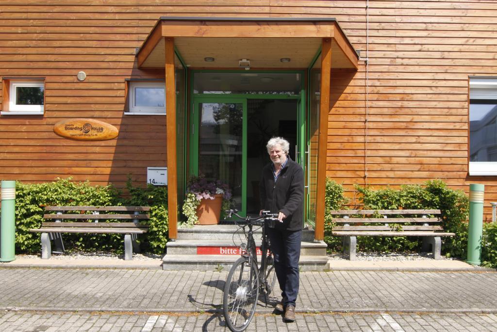 Greencity Boardinghouse Фрайбург Екстериор снимка
