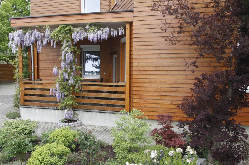 Greencity Boardinghouse Фрайбург Екстериор снимка